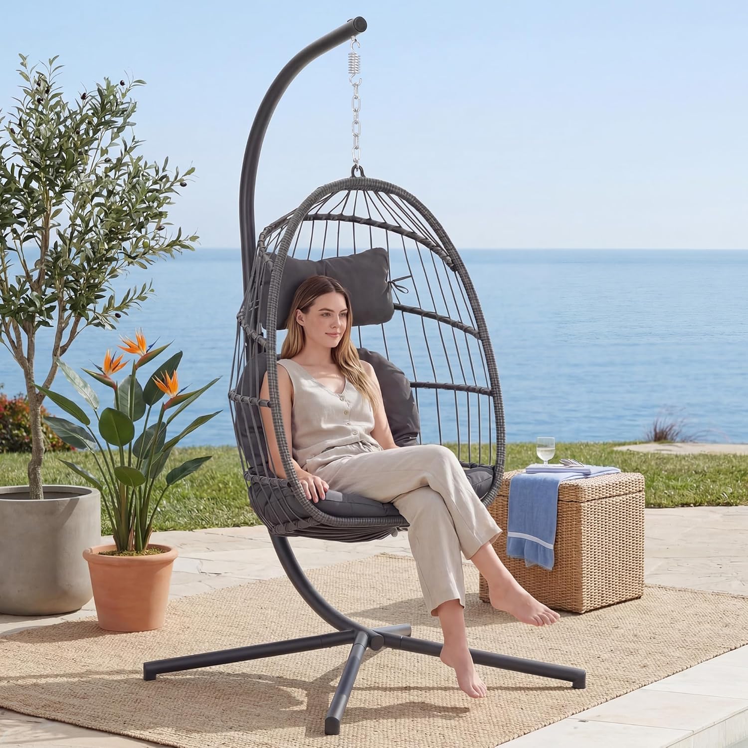 Hanging Egg Chair - Wiszące krzesło w kształcie jajka do
