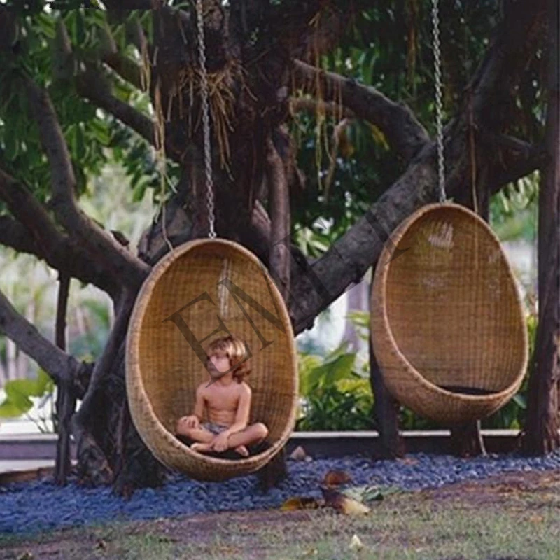 Huśtawka wisząca do użytku na  – Hanging Egg Chair recenzja i cena