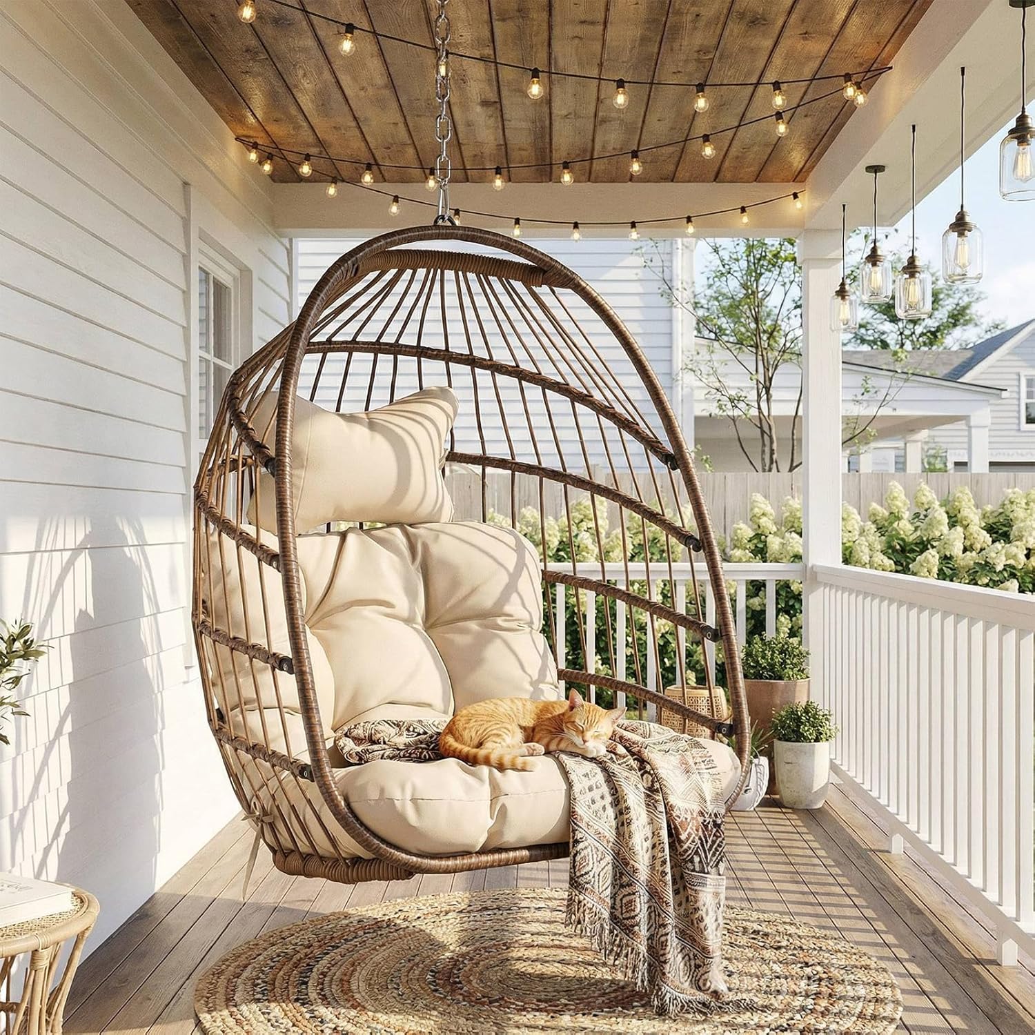 Wiszące krzesło-eggs z wikliny – Hanging Egg Chair recenzja i cena